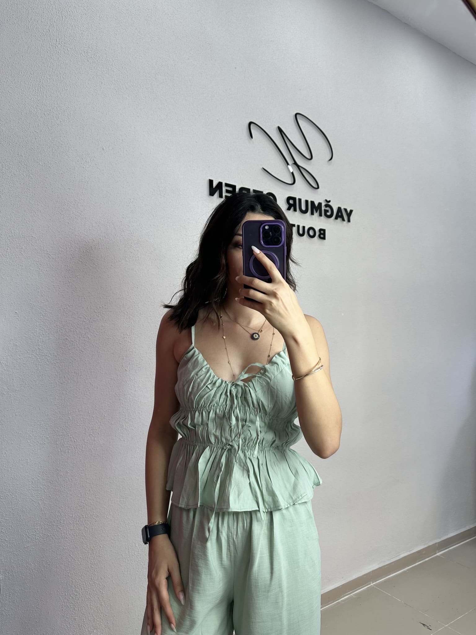 Büzgülü Yeşil Bluz Pantolon Takım