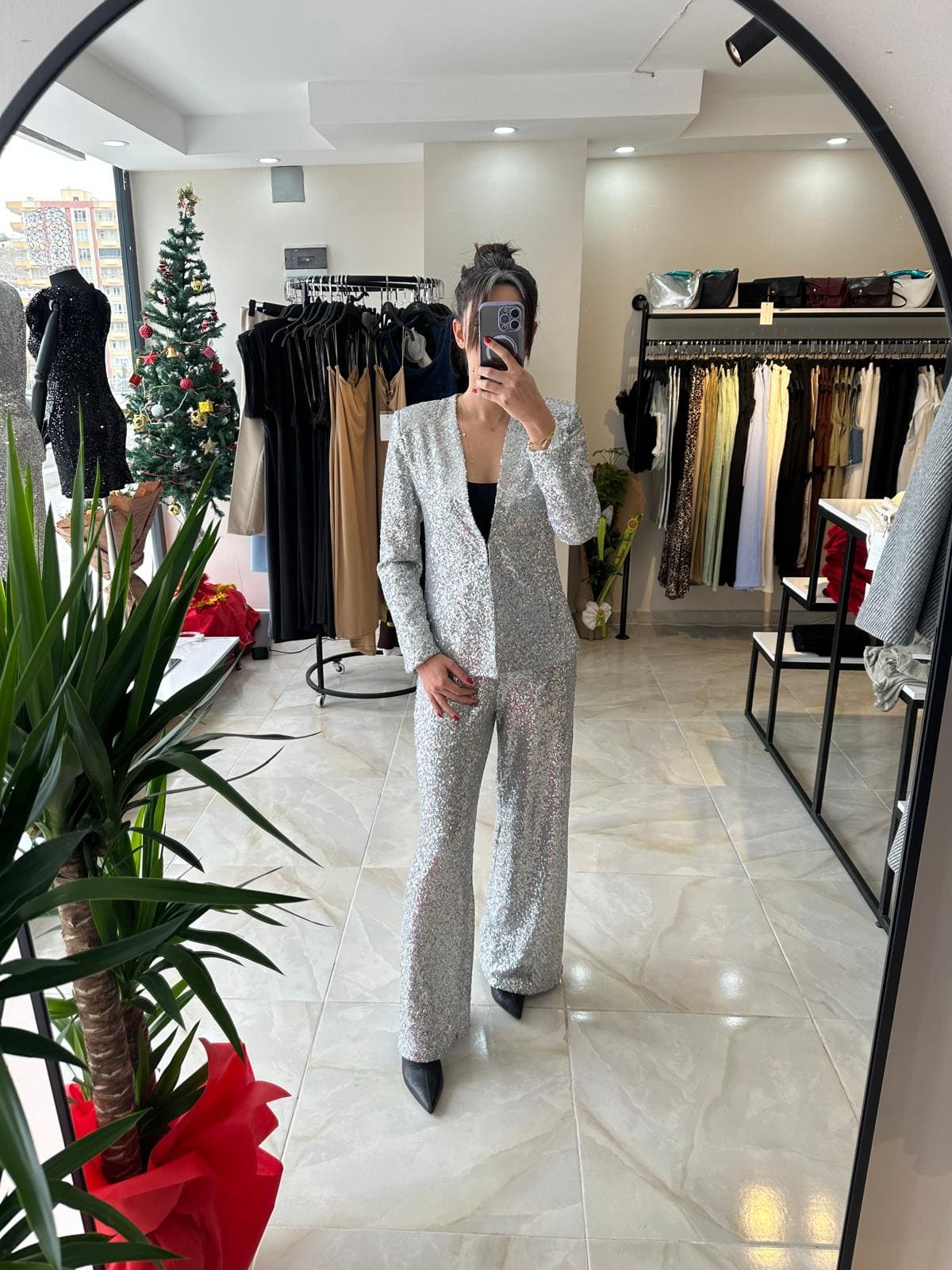 Gümüş Pullu Ceket